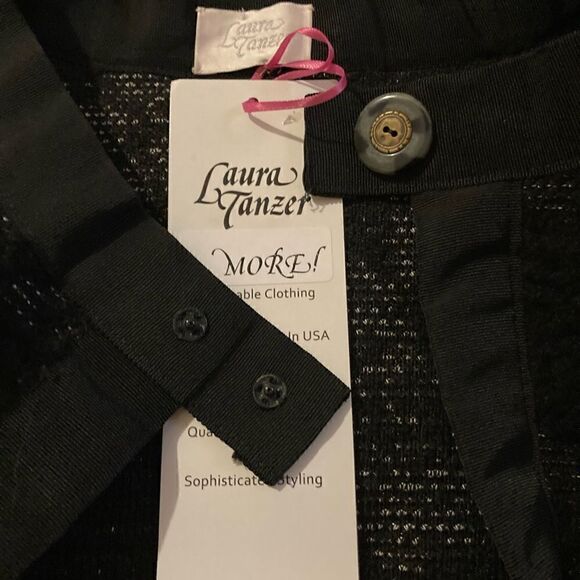 NWT Laura Tanzer Rose Butterfly Knit Jacket Size M Black Color - Picture 8 of 10
